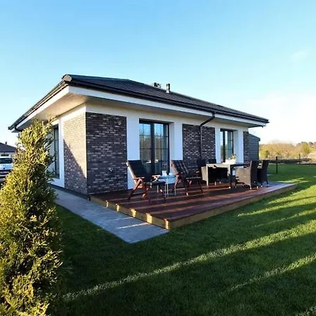 别墅 Kataleja Jusu Komfortiskam Poilsiui Prie Juros!