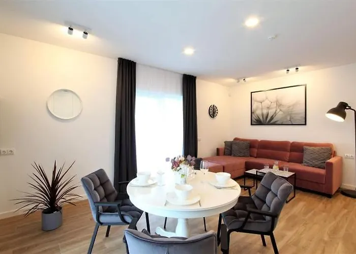 וילה Kataleja Jusu Komfortiskam Poilsiui Prie Juros! פלאנגה