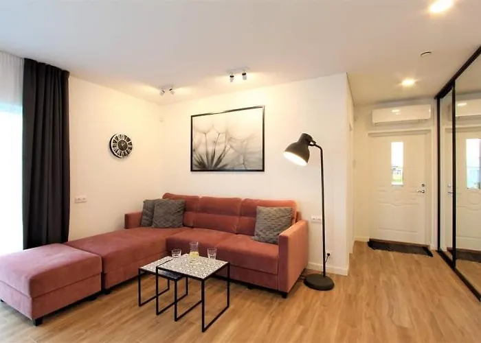 别墅 Kataleja Jusu Komfortiskam Poilsiui Prie Juros!